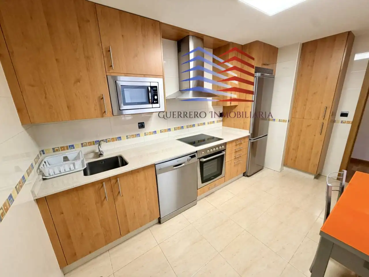 Cuina de Apartament en venda en Ourense Capital  amb Calefacció, Parquet i Traster