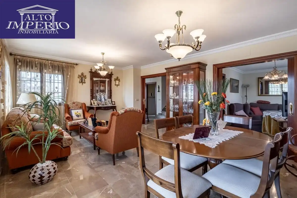 Casa con giardino in vendita a Calle MARIANA PINEDA, imagen 9