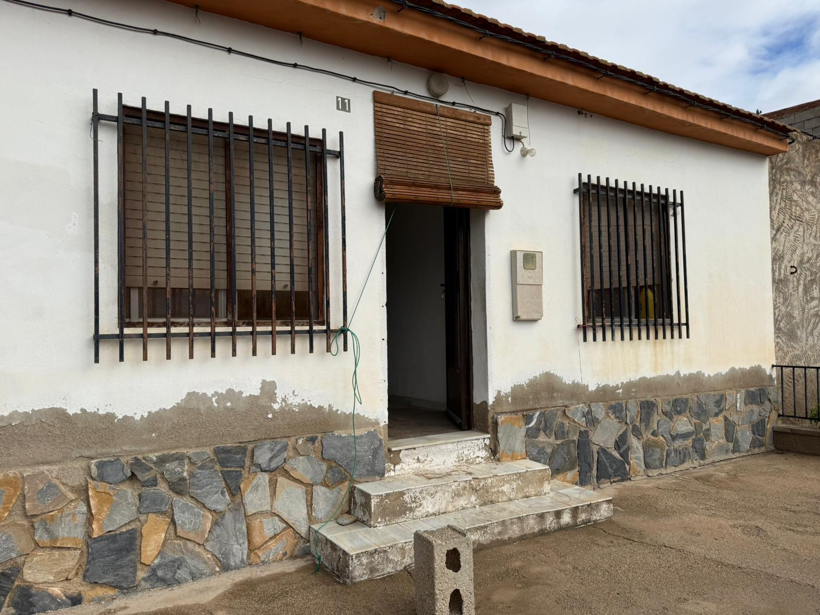 Exterior view of Single-family semi-detached for sale in Abanilla  with Terrace and Storage room