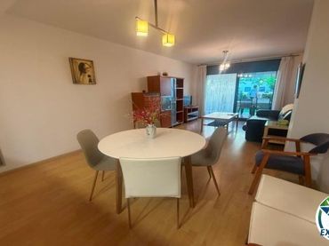 Mini appartamento con piscina in vendita a Calle DE JOANOT MARTORELL 25