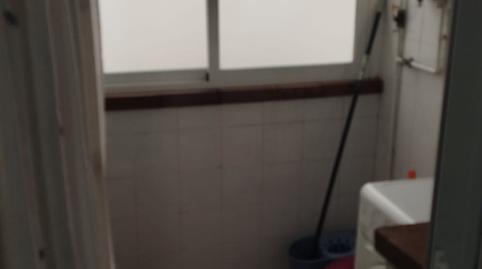 Foto 3 de Piso en venta en Avenida Ramón y Cajal, 47, Industria,  Albacete Capital