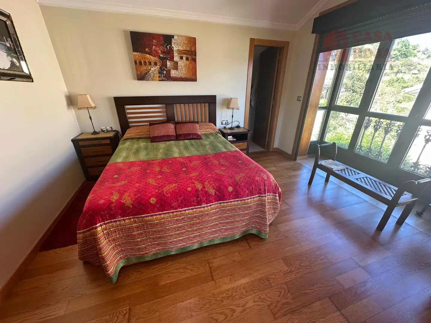 Dormitori de Casa o xalet en venda en Cangas  amb Calefacció, Terrassa i Traster