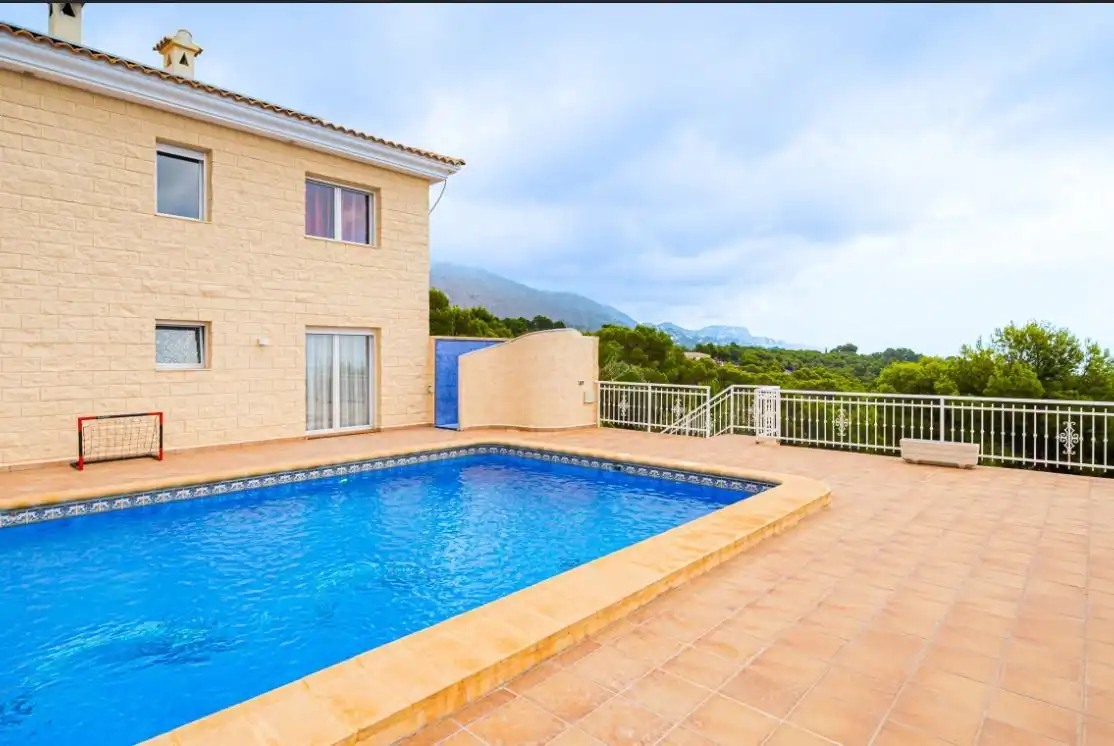 Piscina de Casa o chalet en venta en Altea con Aire acondicionado, Jardín privado y Trastero