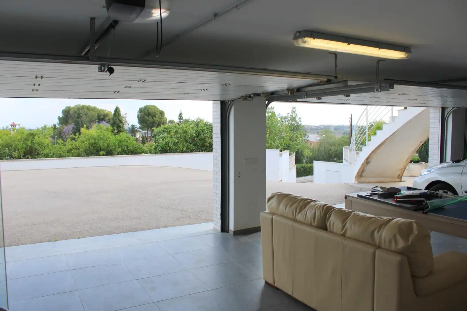 Casa o xalet en venda en Oliva amb Aire condicionat, Jardí privat i Terrassa