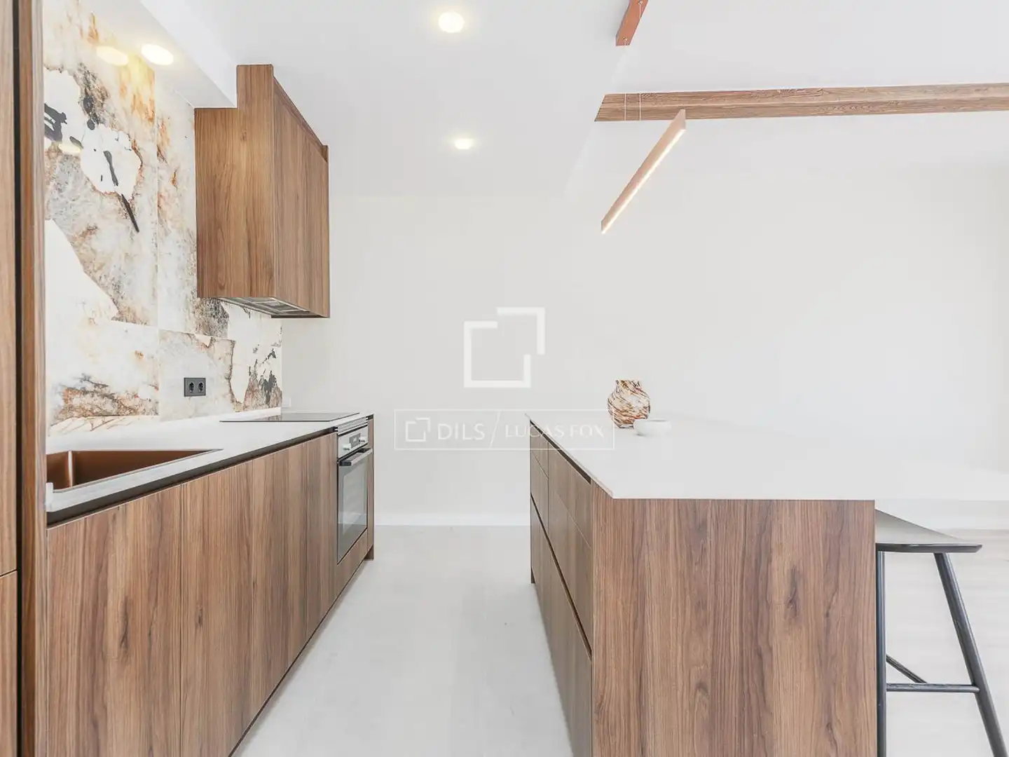 Kitchen of Attic for sale in Barcelona  with Air Conditioner, Terrace and Balcony
