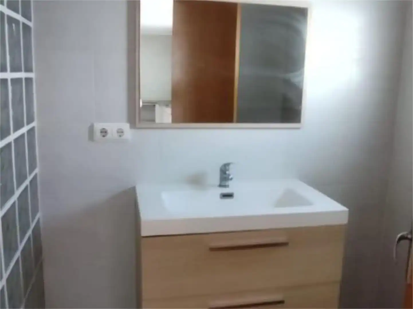 Bany de Pis en venda en Monóvar  / Monòver, Alicante