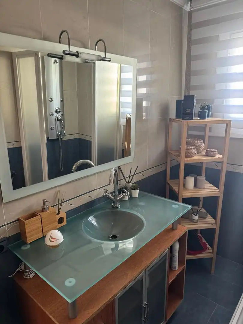 Badezimmer von Haus oder Chalet zum Verkauf in Quart mit Klimaanlage, Heizung und Privatgarten