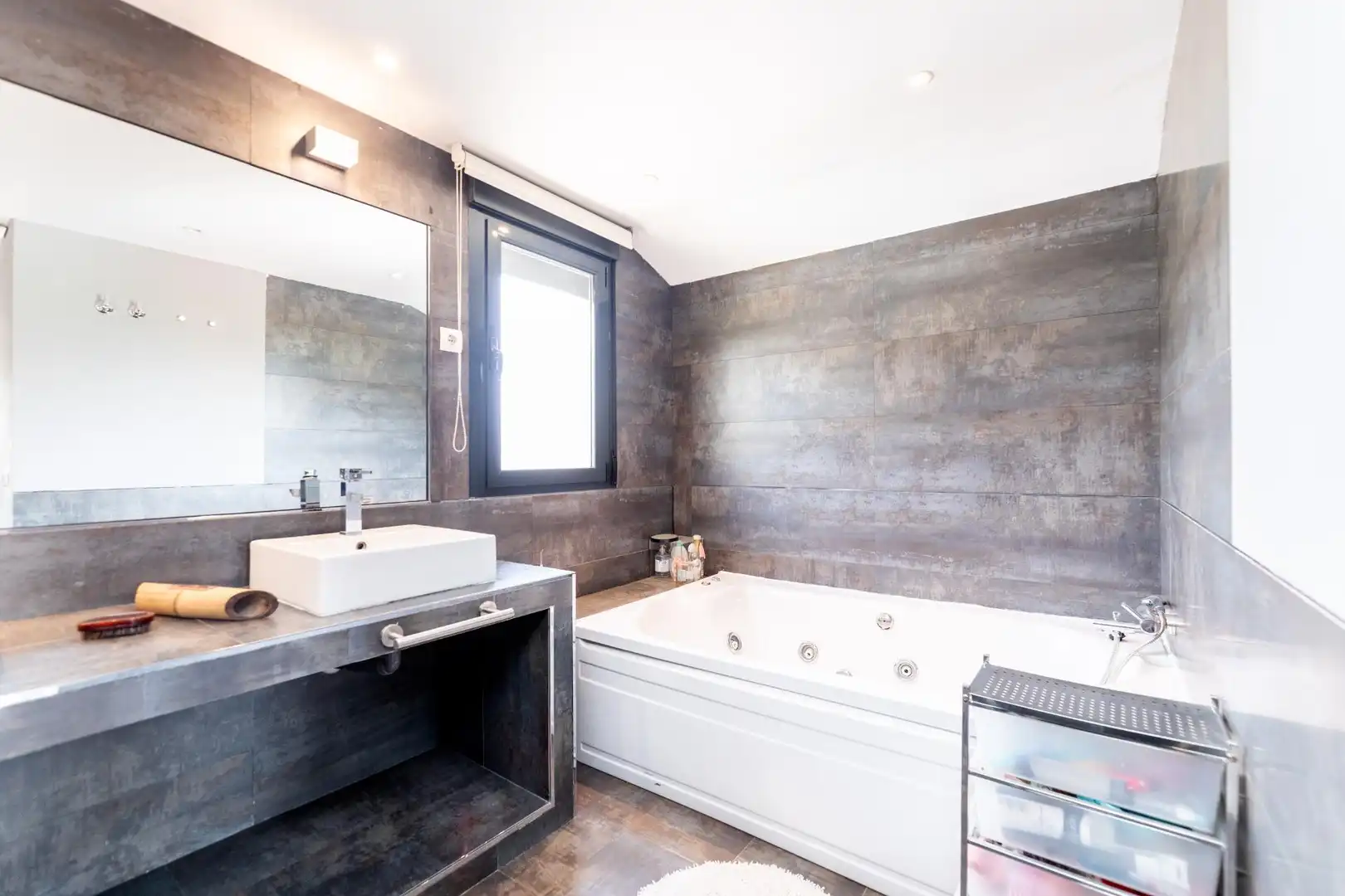 Baño de Casa o chalet en venta en El Boalo - Cerceda – Mataelpino con Calefacción, Terraza y Piscina