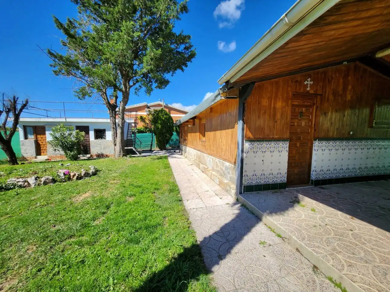 Exterior view of Houses for sale in Torrejón del Rey  with Air Conditioner, Heating and Private garden