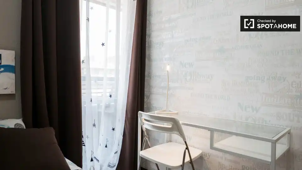 Bedroom of Flat for rent in Alcalá de Henares  with Air Conditioner, Heating and Furnished