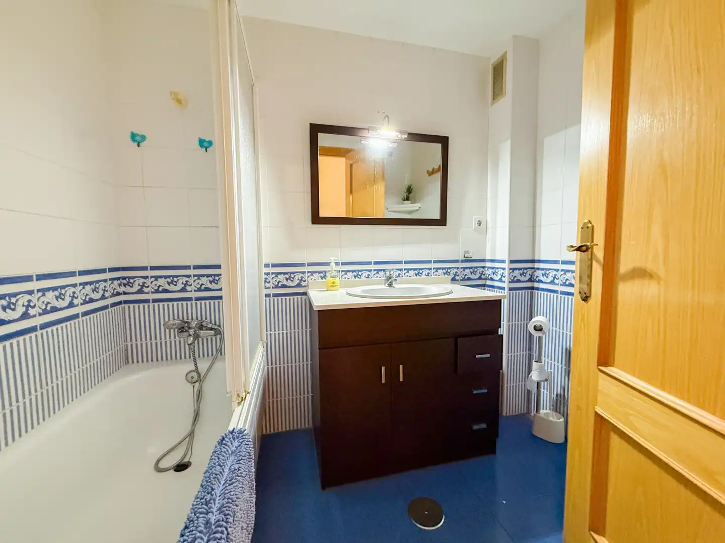 Baño de Apartamento en venta en Águilas con Aire acondicionado, Terraza y Amueblado