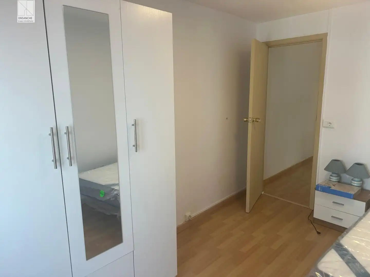Bedroom of Flat for rent in Santiago de Compostela   with Heating and Furnished