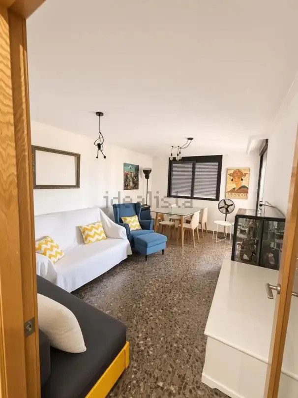 Living room of Flat for sale in Silla  with Air Conditioner, Heating and Balcony