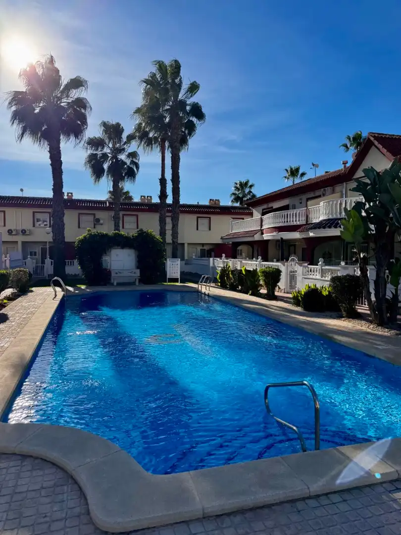 Piscina de Casa adosada en venta en Rojales con Aire acondicionado, Terraza y Balcón
