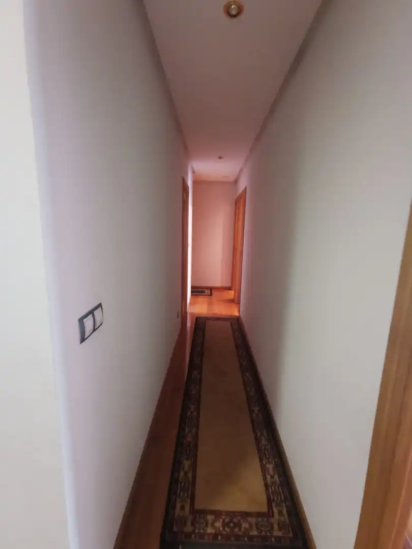 Piso en venta en Ourense Capital  con Calefacción, Parquet y Amueblado