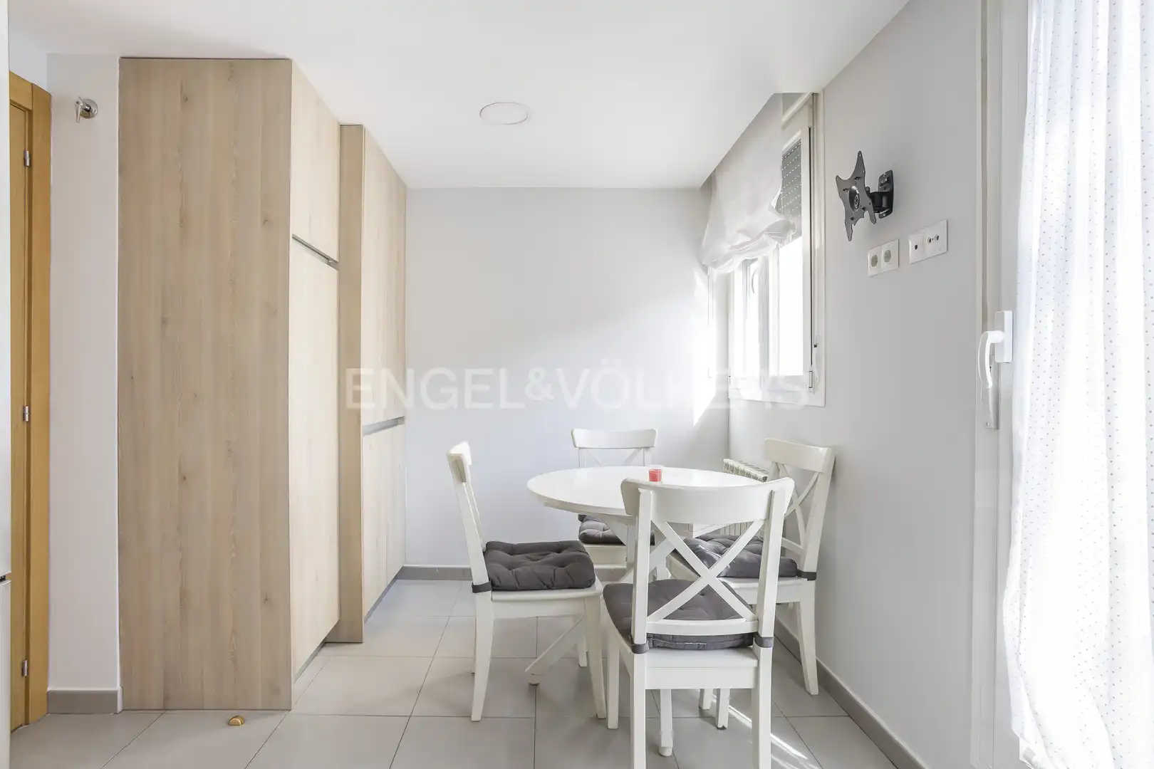 Esszimmer von Dachboden zur Miete in Madrid mit Klimaanlage, Heizung und Terrasse