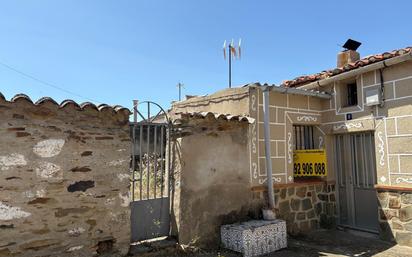 Exterior view of House or chalet for sale in Botija  with Storage room