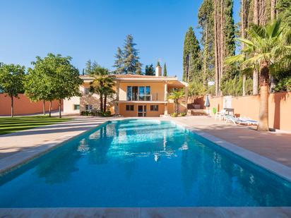 Swimming pool of House or chalet for sale in Albolote  with Air Conditioner, Heating and Private garden