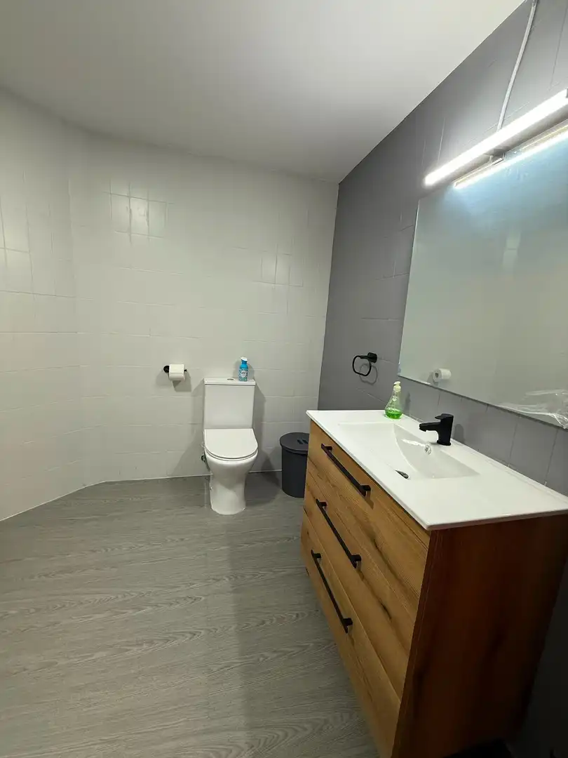 Baño de Piso en venta en Alcoy / Alcoi con Calefacción y Terraza
