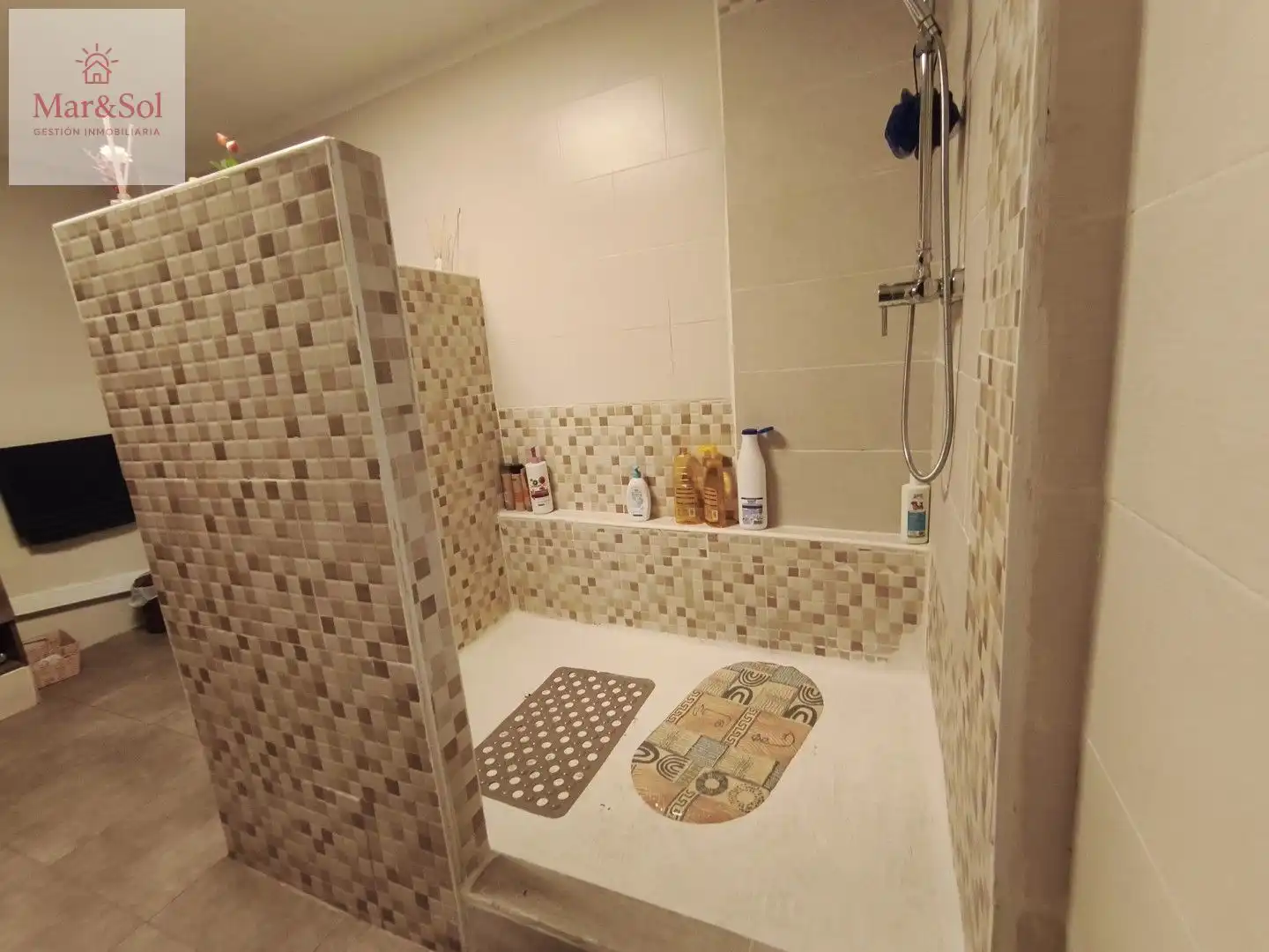 Casa amb terrassa en venda a Polinyà de Xúquer, imagen 5