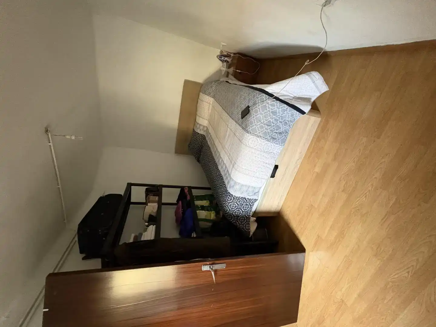 Habitación de Piso en venta en Berga con Parquet, Trastero y Amueblado