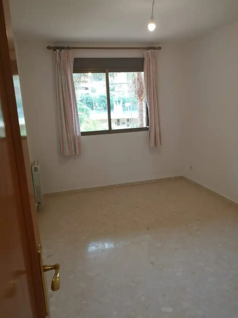 Habitación de Dúplex de alquiler en Alicante / Alacant con Aire acondicionado, Calefacción y Terraza