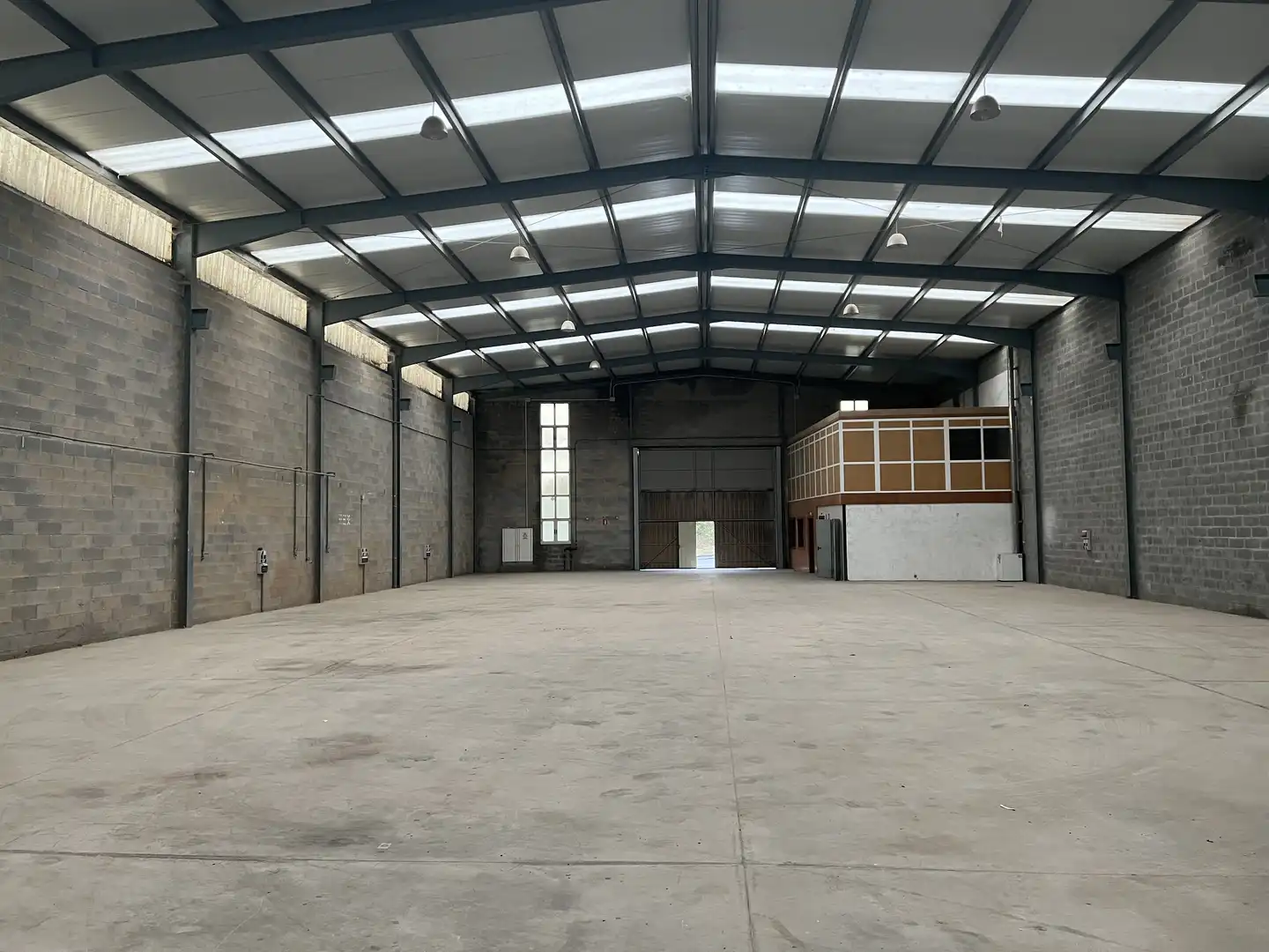 Industriegebäude zur Miete in Rúa dos Carros 1