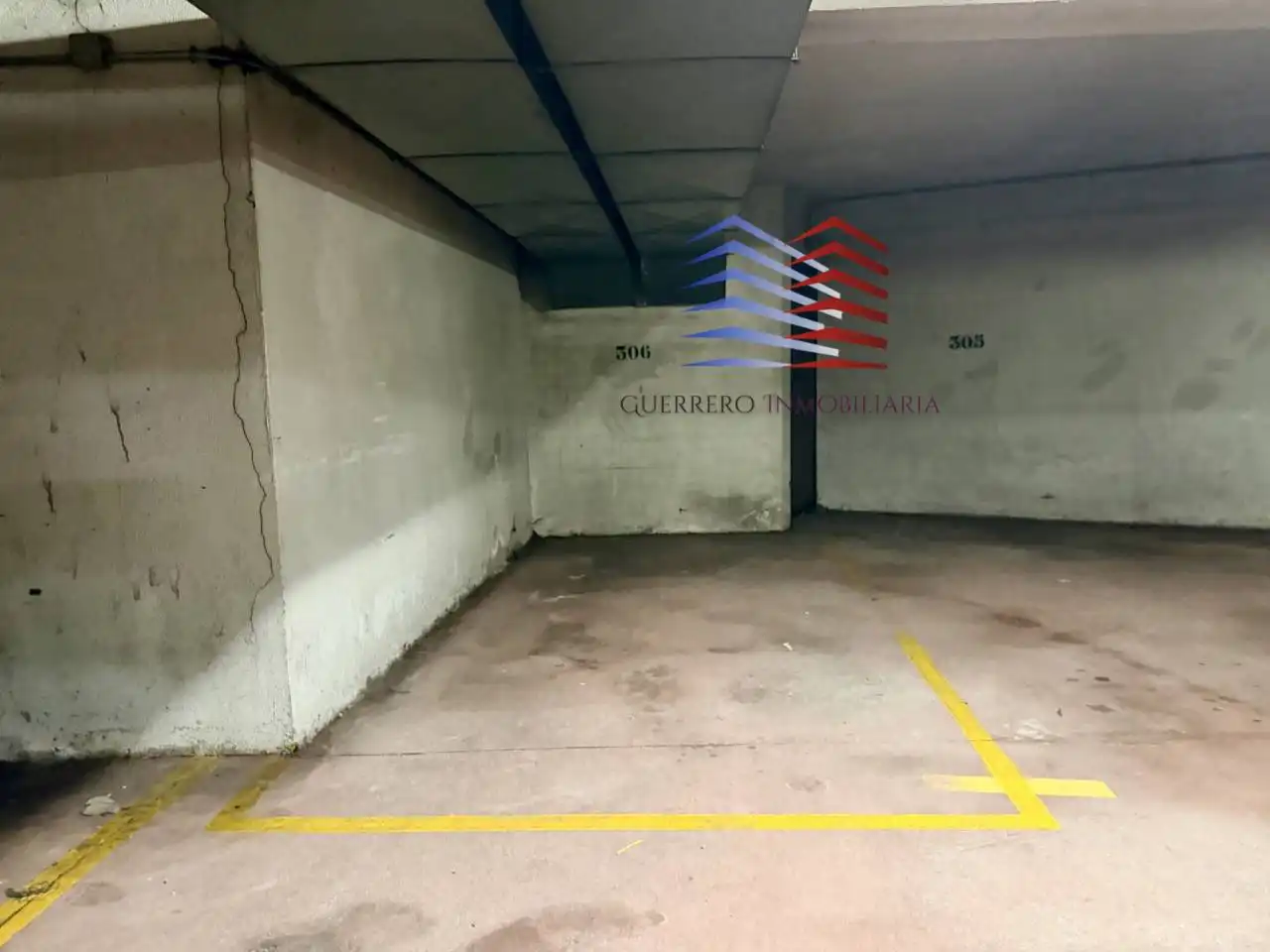 Parking of Apartments for rent in Ourense Capital   with Heating, Parquet flooring and Storage room
