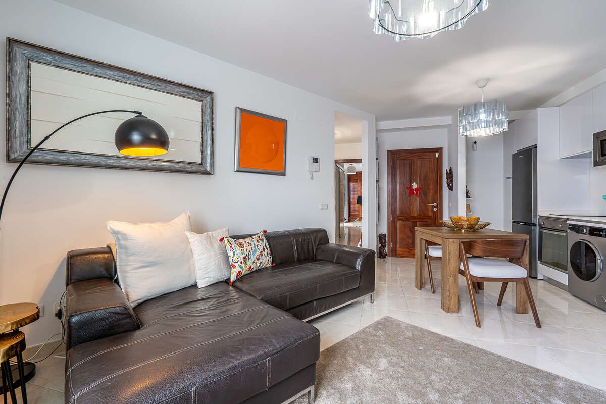 Living room of Flat for sale in Arrecife  with Terrace and Storage room