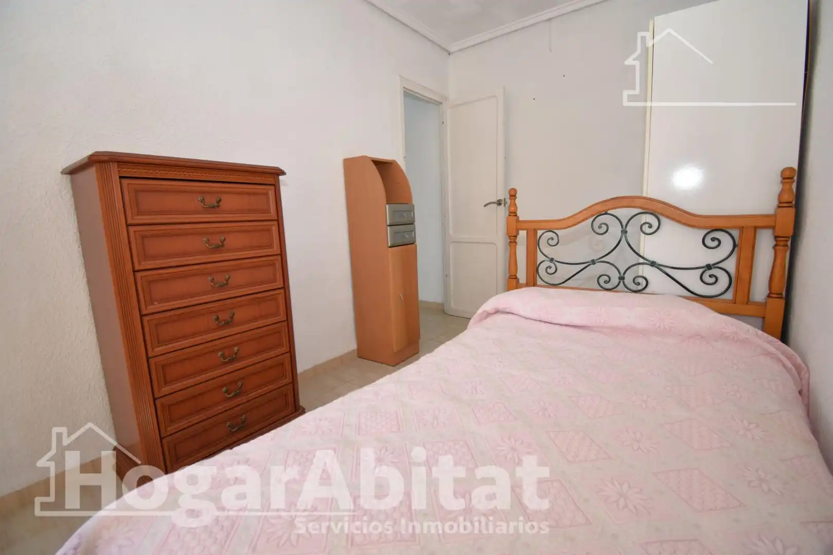 Habitación de Piso en venta en Sagunto / Sagunt con Aire acondicionado, Calefacción y Amueblado