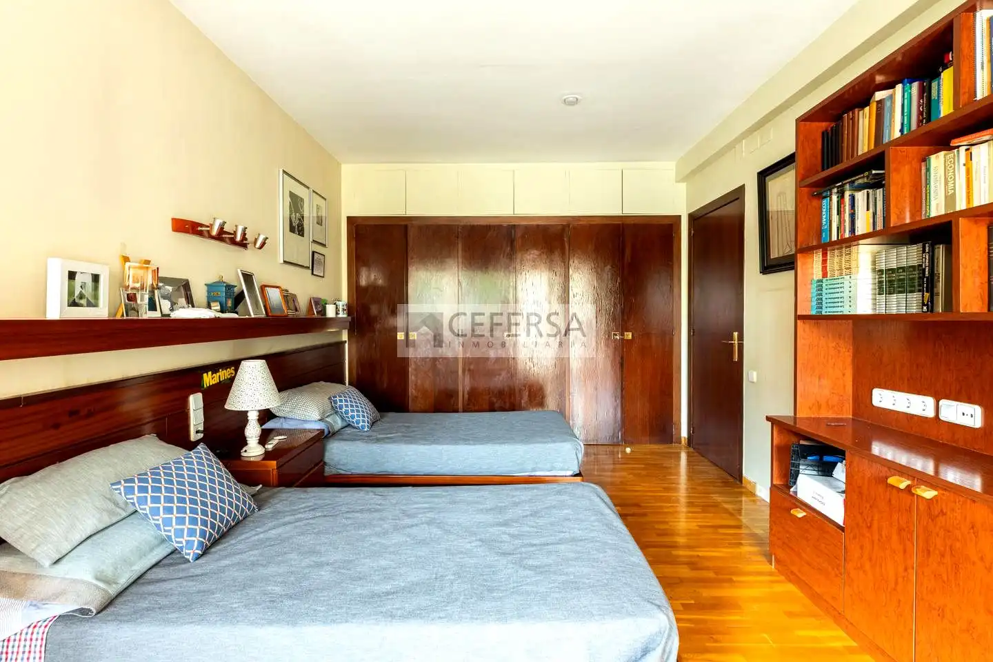 Schlafzimmer von Wohnung zum Verkauf in Barcelona mit Heizung, Parkett und Terrasse