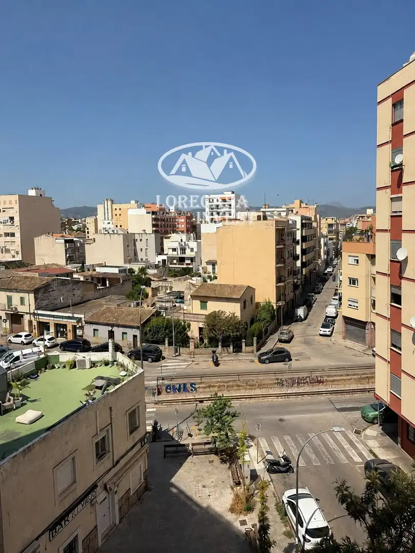 Exterior view of Flat for sale in  Palma de Mallorca  with Air Conditioner, Terrace and Furnished