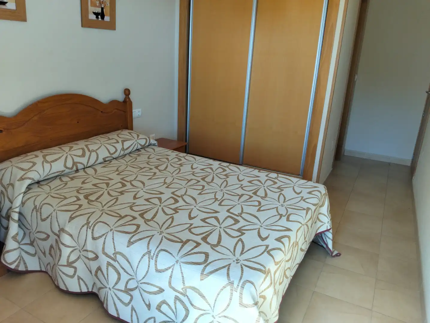 Schlafzimmer von Wohnung zum Verkauf in La Manga del Mar Menor mit Klimaanlage, Heizung und Privatgarten