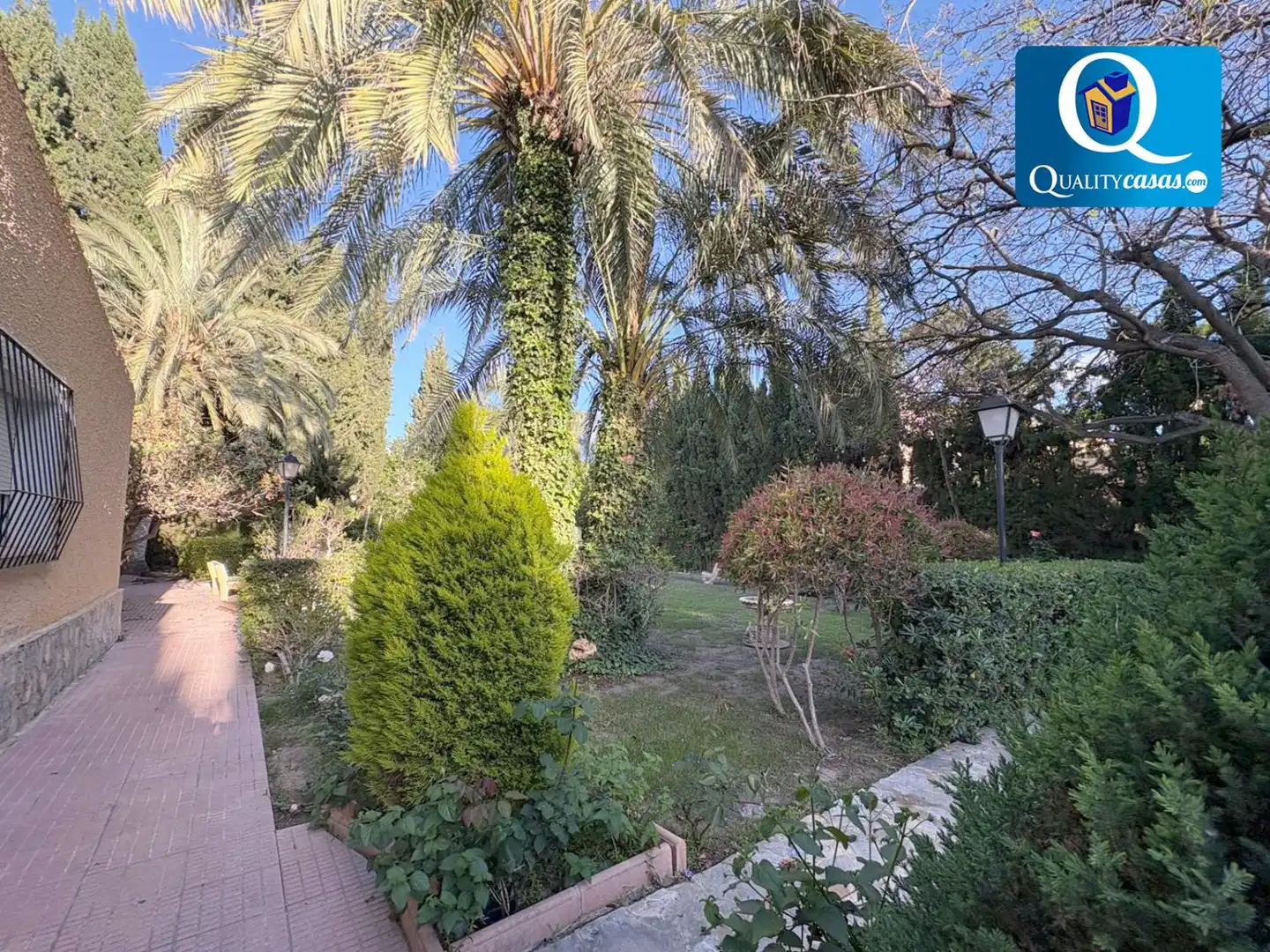Garden of Houses for sale in Mutxamel  with Air Conditioner, Heating and Terrace