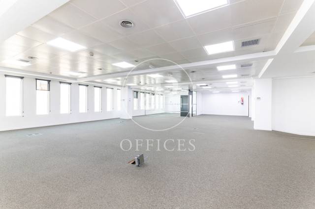 Oficina en Alquiler en Pl. de Cataluña en Barri Gòtic