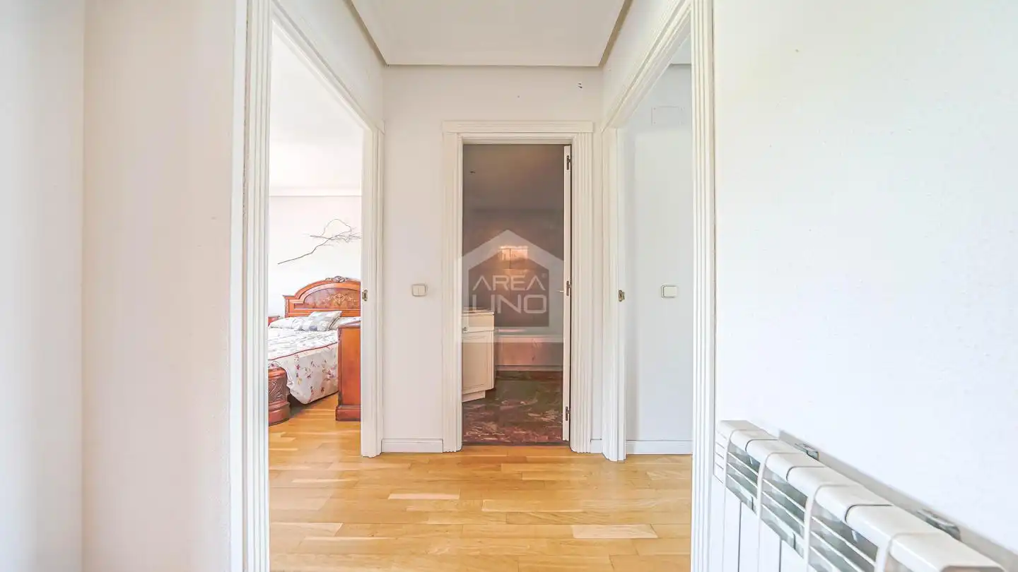 Casa adosada en venta en Villaviciosa de Odón con Calefacción, Jardín privado y Parquet