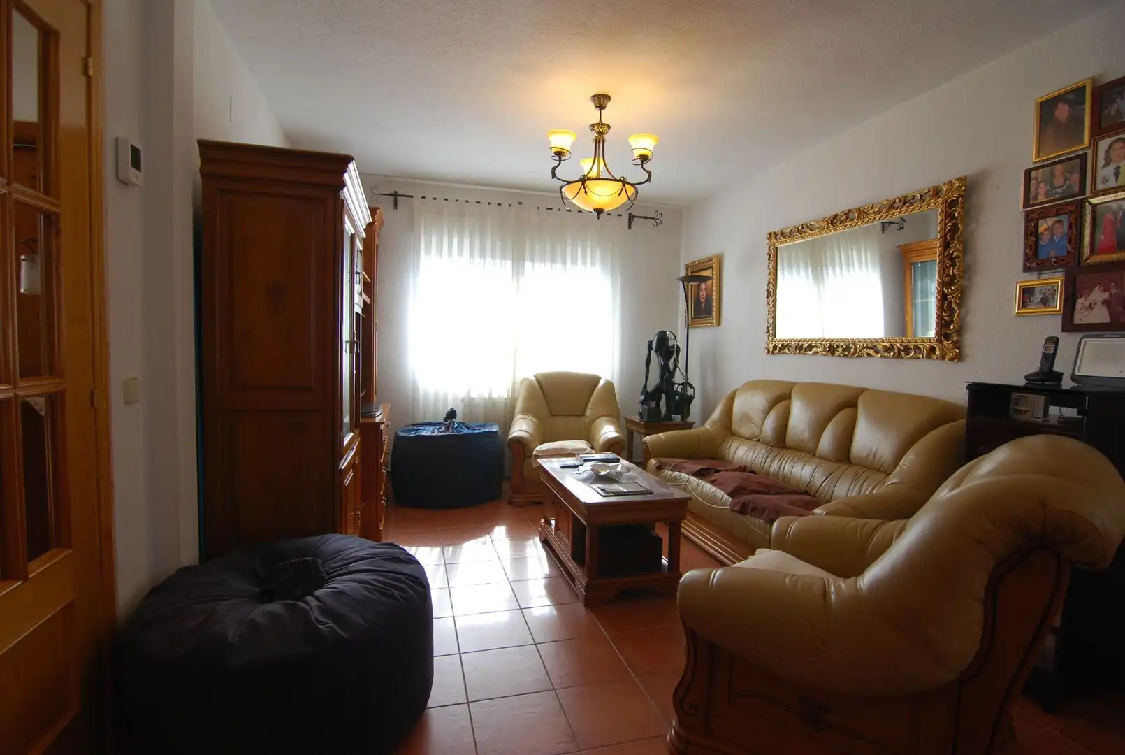 Living room of Houses for sale in Navas del Rey  with Heating