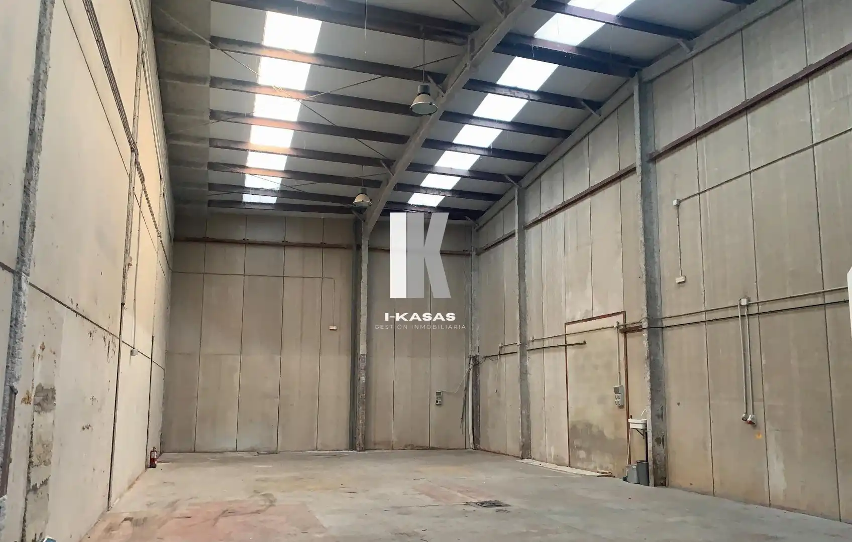 Nave industrial en venta en Metalurgia, imagen 2