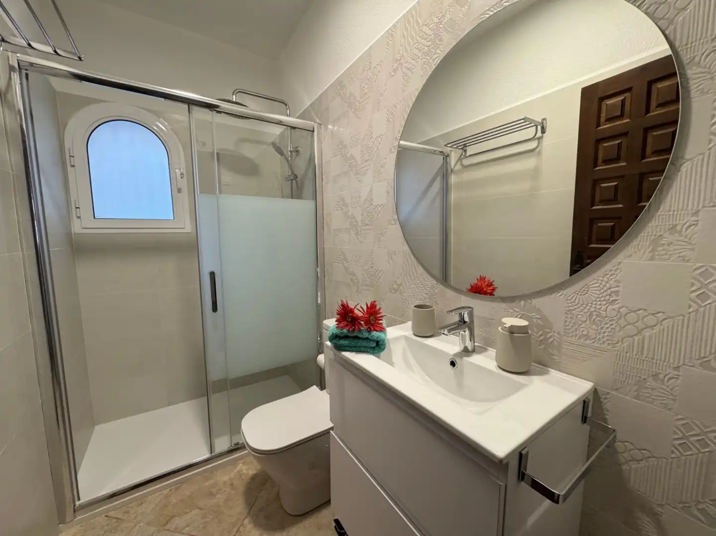Houses for rent in Paichi
