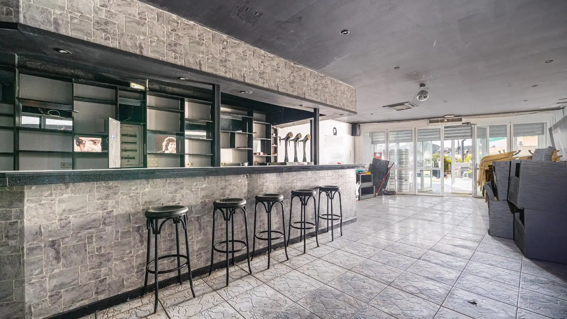 Local en venta en Calvià con Aire acondicionado, Calefacción y Terraza