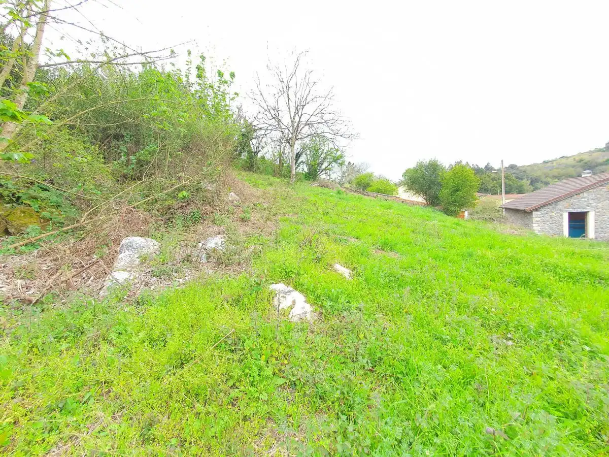Residencial en venda en Las Regueras  