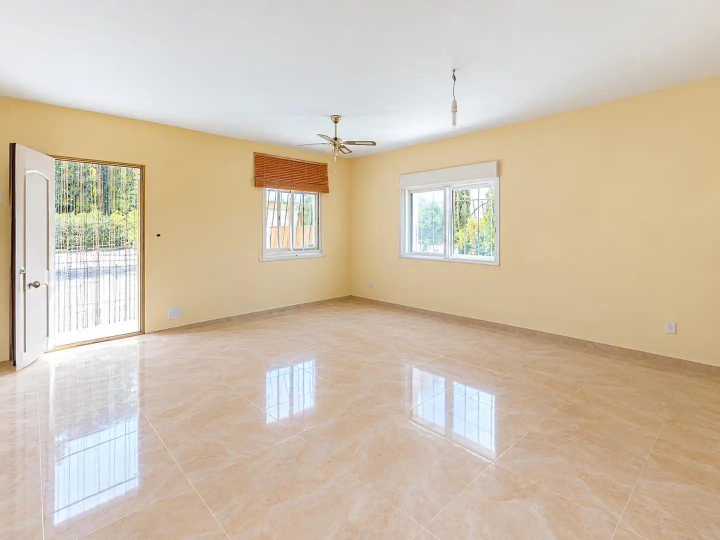 Sala d'estar de Finca rústica en venda en Agost, Alicante