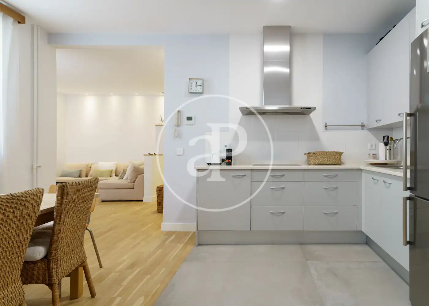 Kitchen of Flat for rent in Madrid  with Air Conditioner, Heating and Furnished