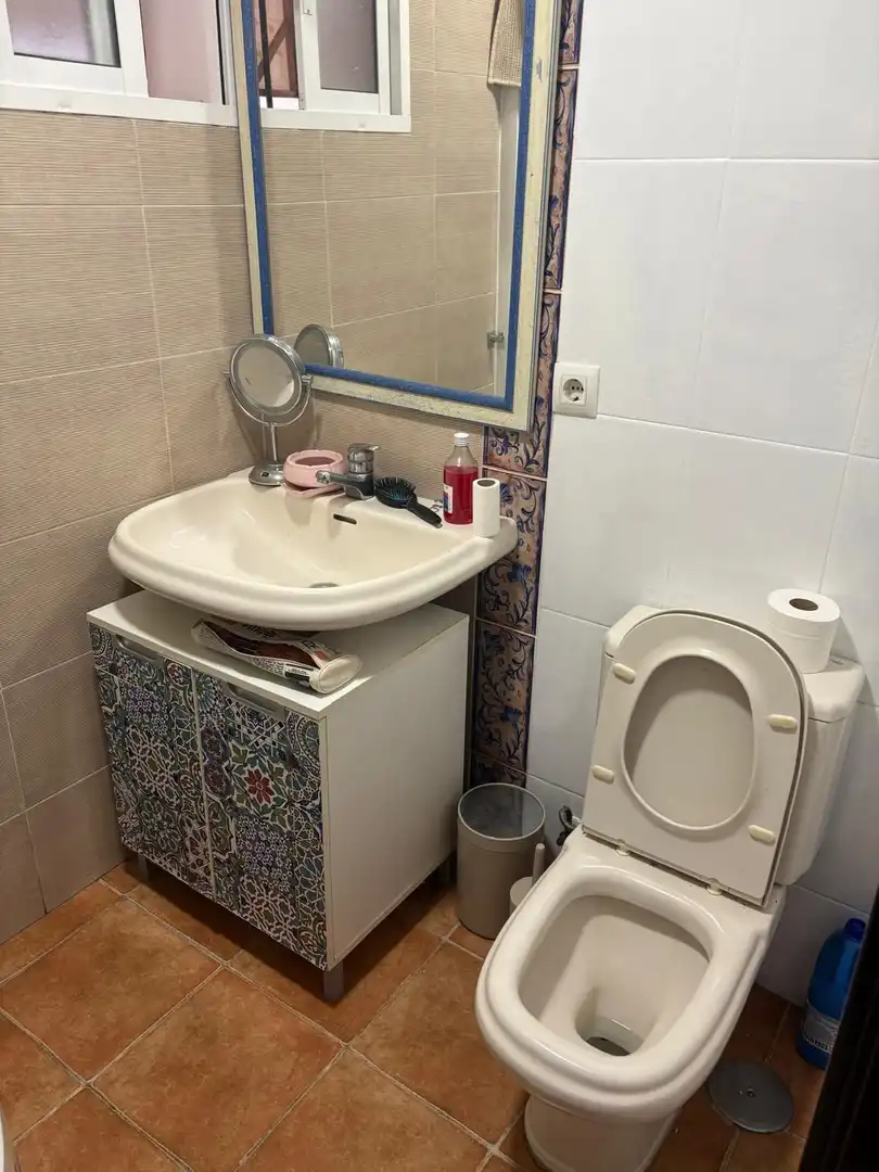 Bathroom of Houses for sale in Algeciras
