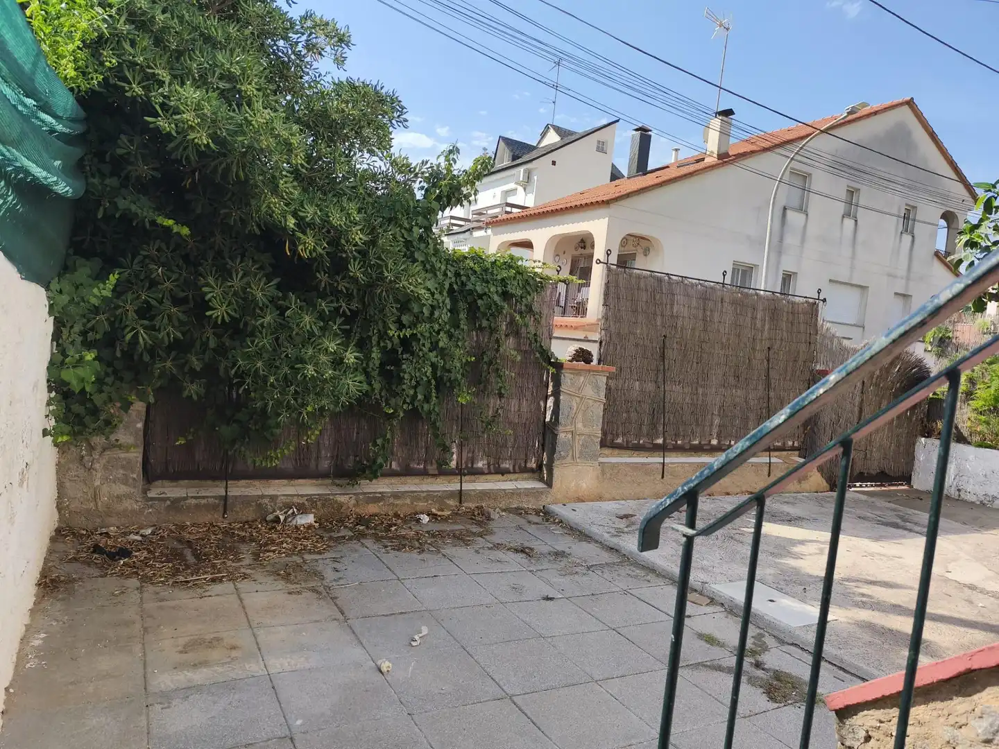 Wohnung zur Miete in Viladecans mit Klimaanlage, Heizung und Privatgarten