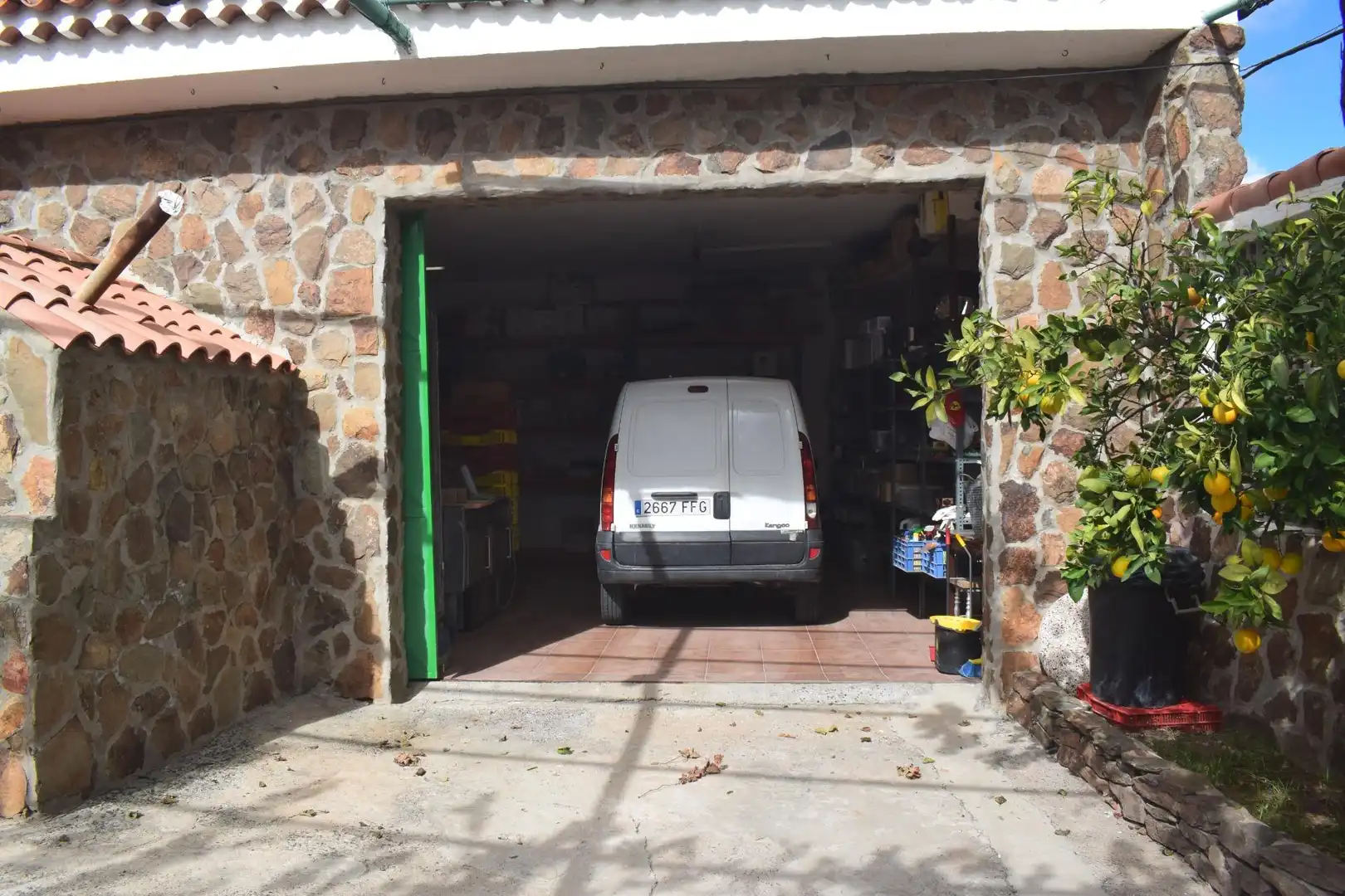 Parking of Houses for sale in San Bartolomé de Tirajana  with Private garden, Terrace and Storage room