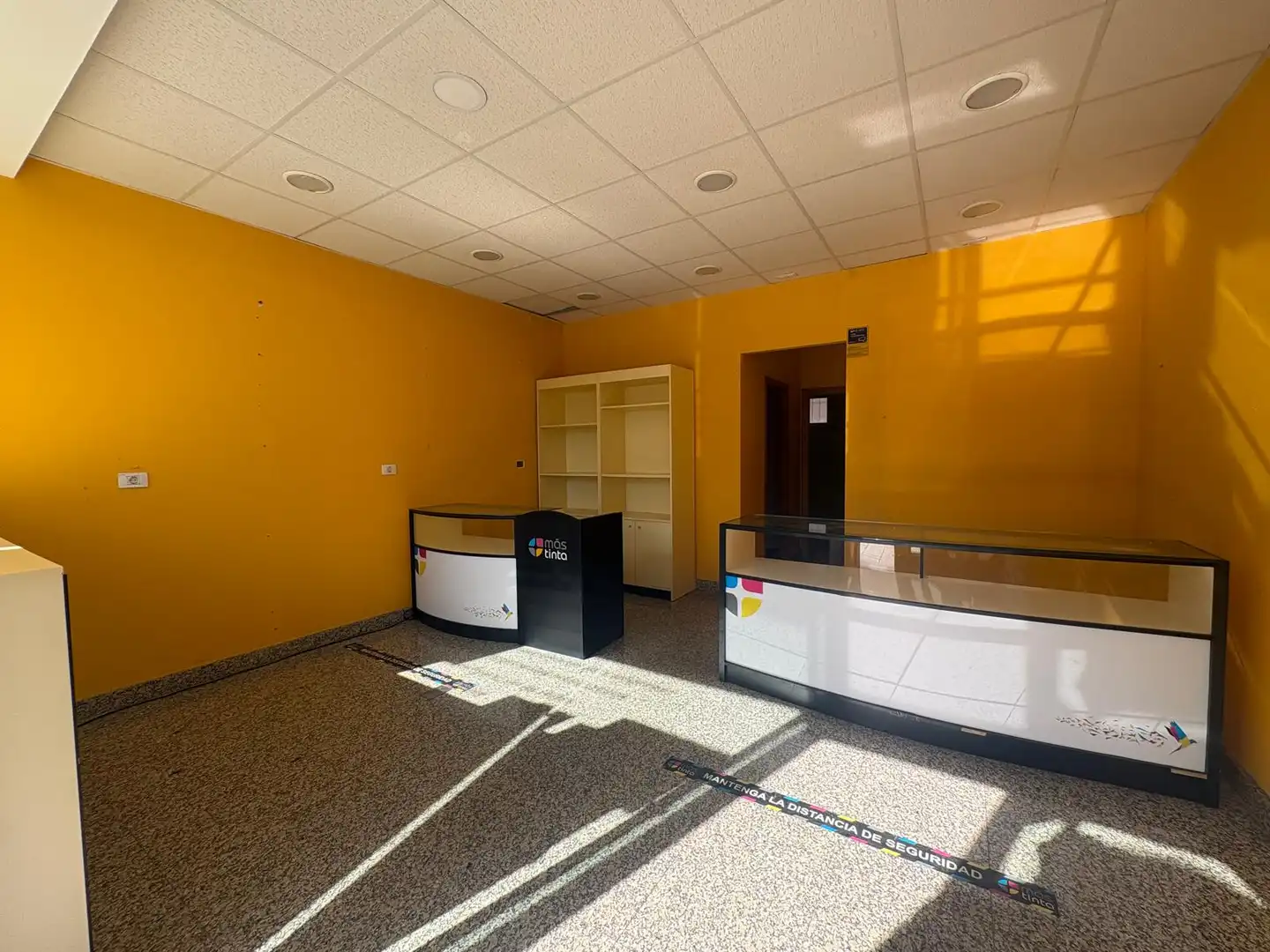 Business premises to rent in Praza Augas Férreas, imagen 2