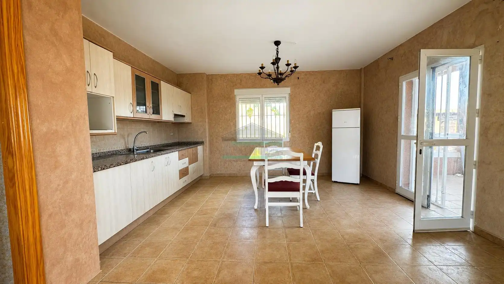 Cocina de Casa o chalet en venta en Láchar con Jardín privado, Terraza y Piscina