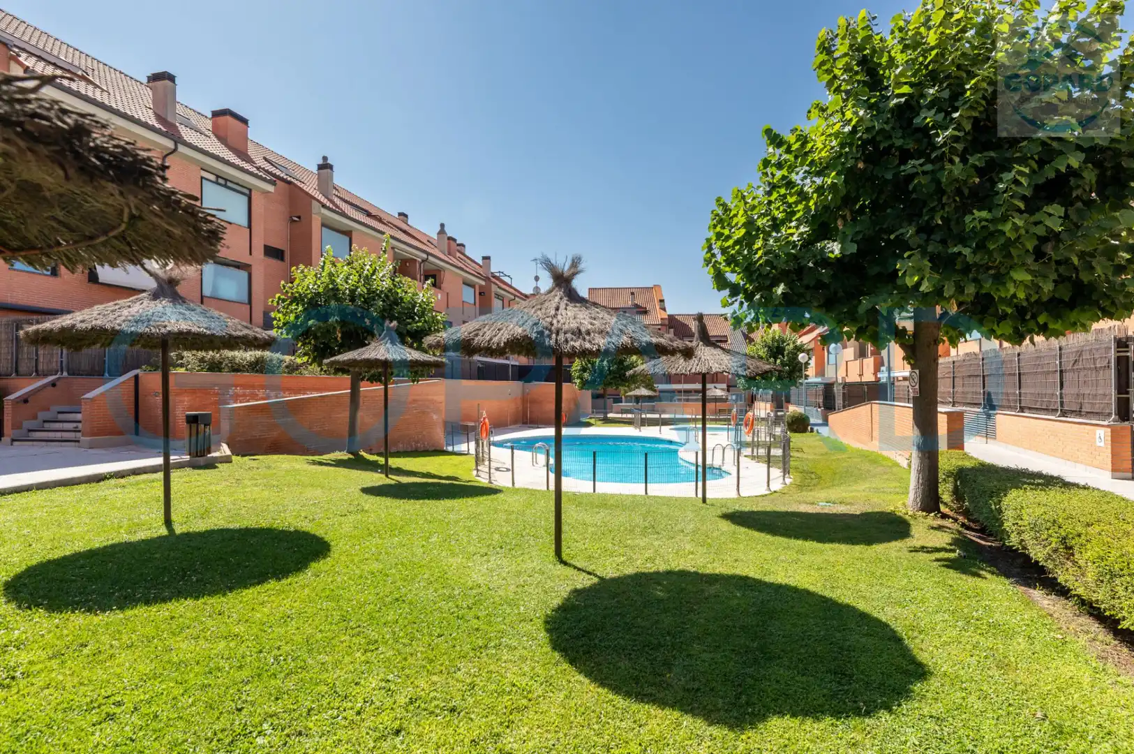 Jardín de Dúplex en venta en Villanueva del Pardillo con Aire acondicionado, Calefacción y Parquet