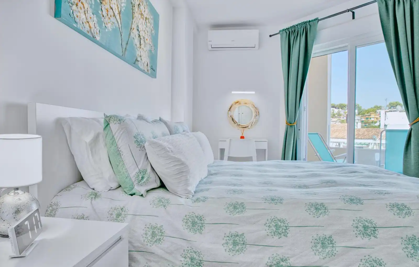 Apartments for rent in QUEVEDO, 8, Rodeo Alto - Guadaiza - La Campana